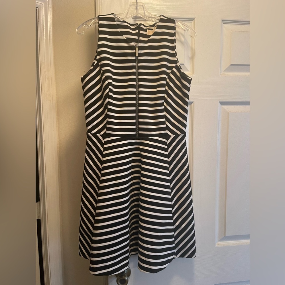 Michael Kors black and white striped dress. Size 10